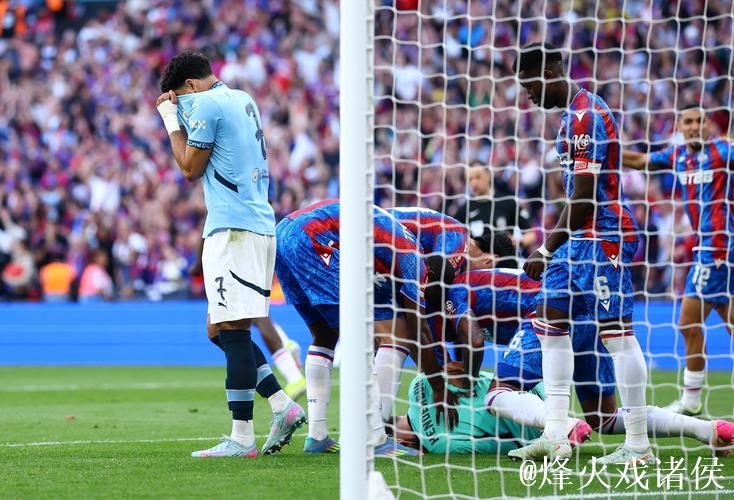 桑德兰水晶宫都争四，曼联绝不该掉队